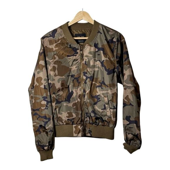 LOVE TREE Camouflage Bomber Jacket- L, army green multi - Picture 1 of 7